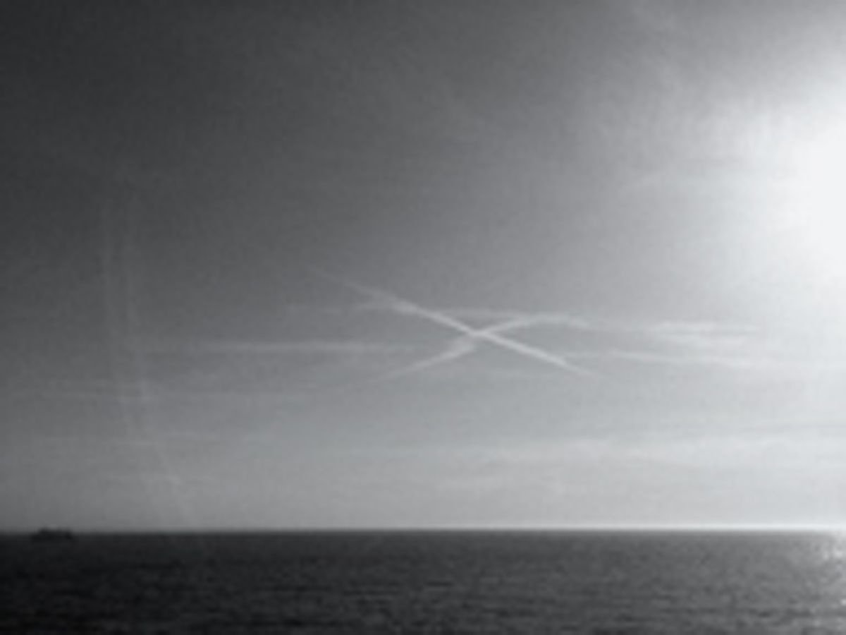 sound 006 bw